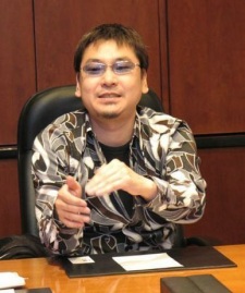 米原秀幸