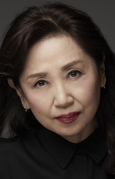 小山茉美