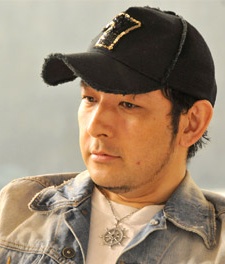 斎藤恒芳