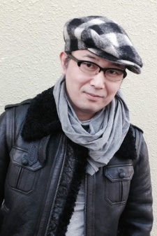 平野義久