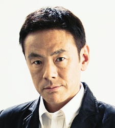中根徹
