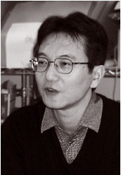 西谷史