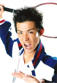 森山榮治