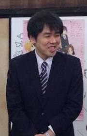石倉賢一
