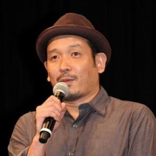內田賢治