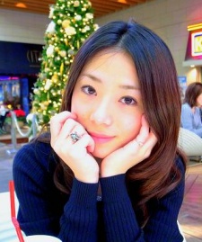 岡明子
