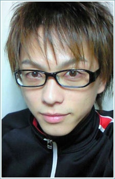 峯暢也