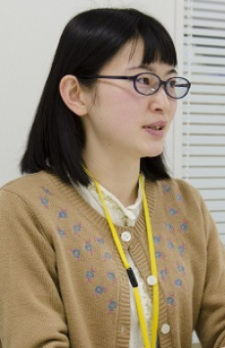 石館波子