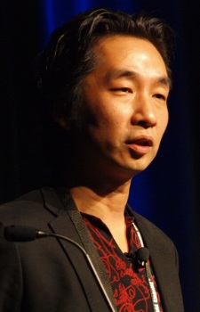 山岡晃