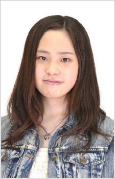 名賀亜美