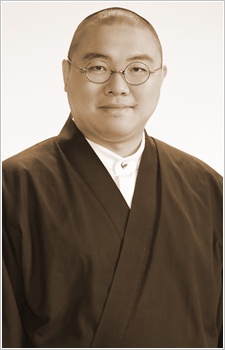 拜真之介