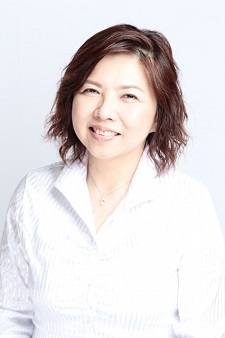 新田萬紀子