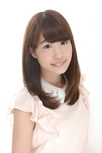 結名美月