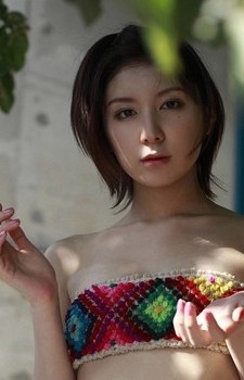 仲村美宇